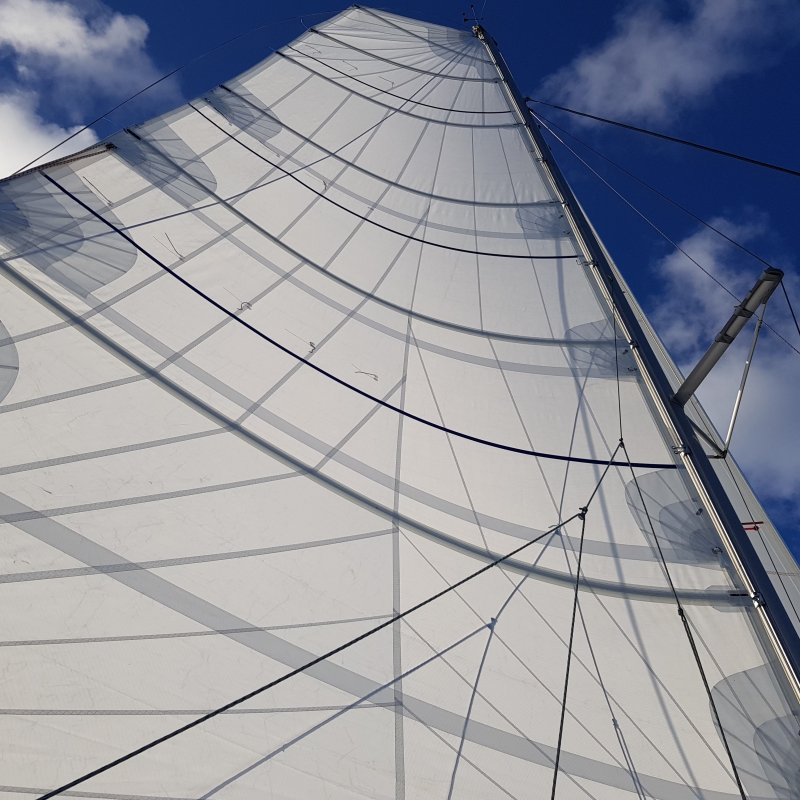 grand voile gv entierment lattee full batten 